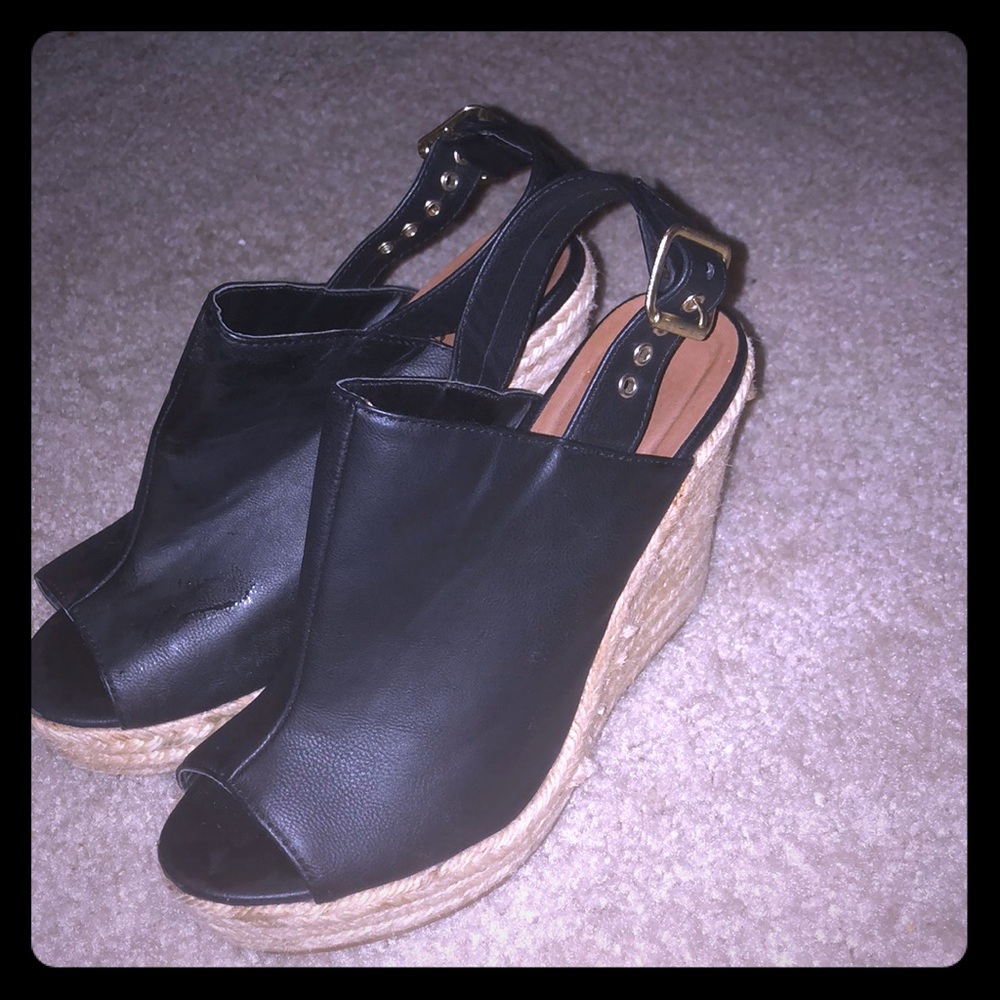 Espadrille Black open toe wedges